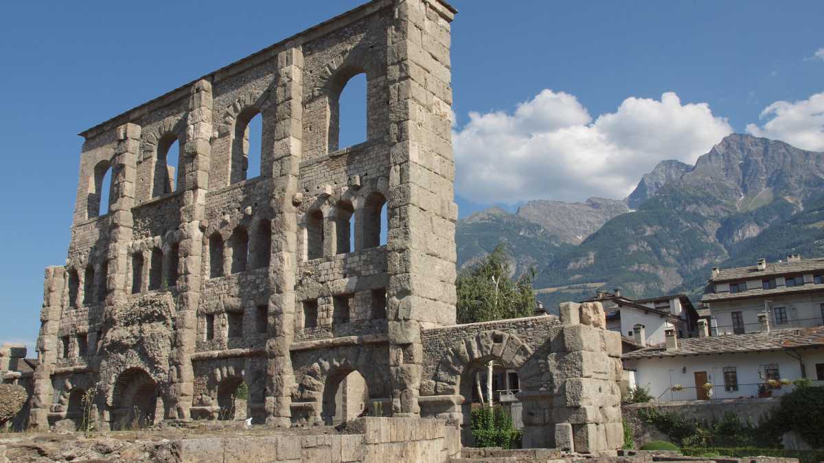Dove Mangiare a Aosta: Un Viaggio nei Sapori della Valle d'Aosta