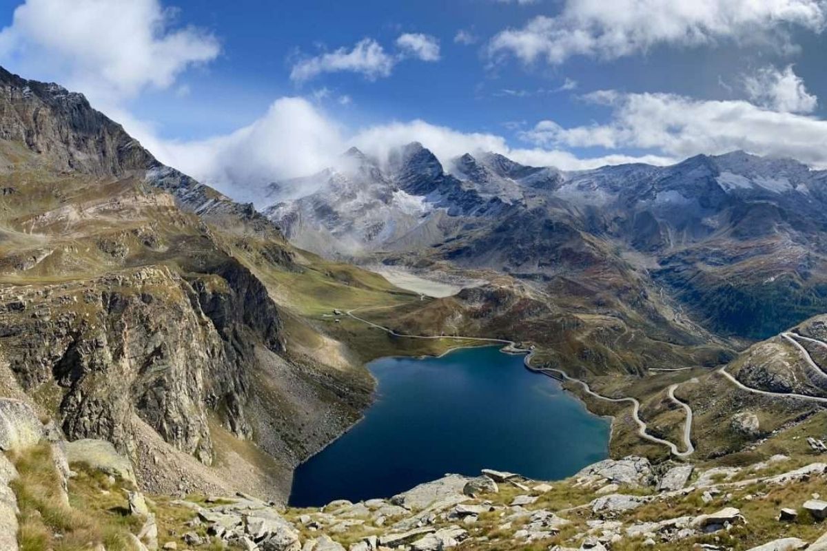 Vista panoramica di La Thuile con le montagne circostanti